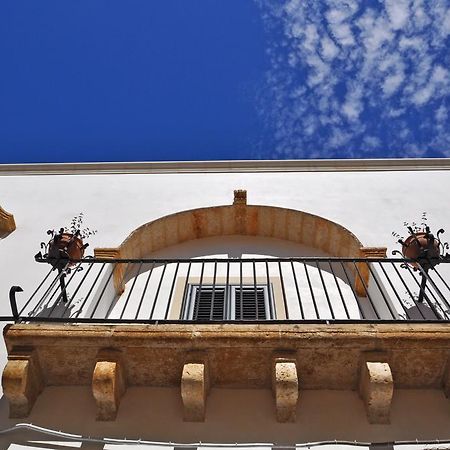 Palazzo Vaglio Bed & Breakfast Алисте Екстериор снимка