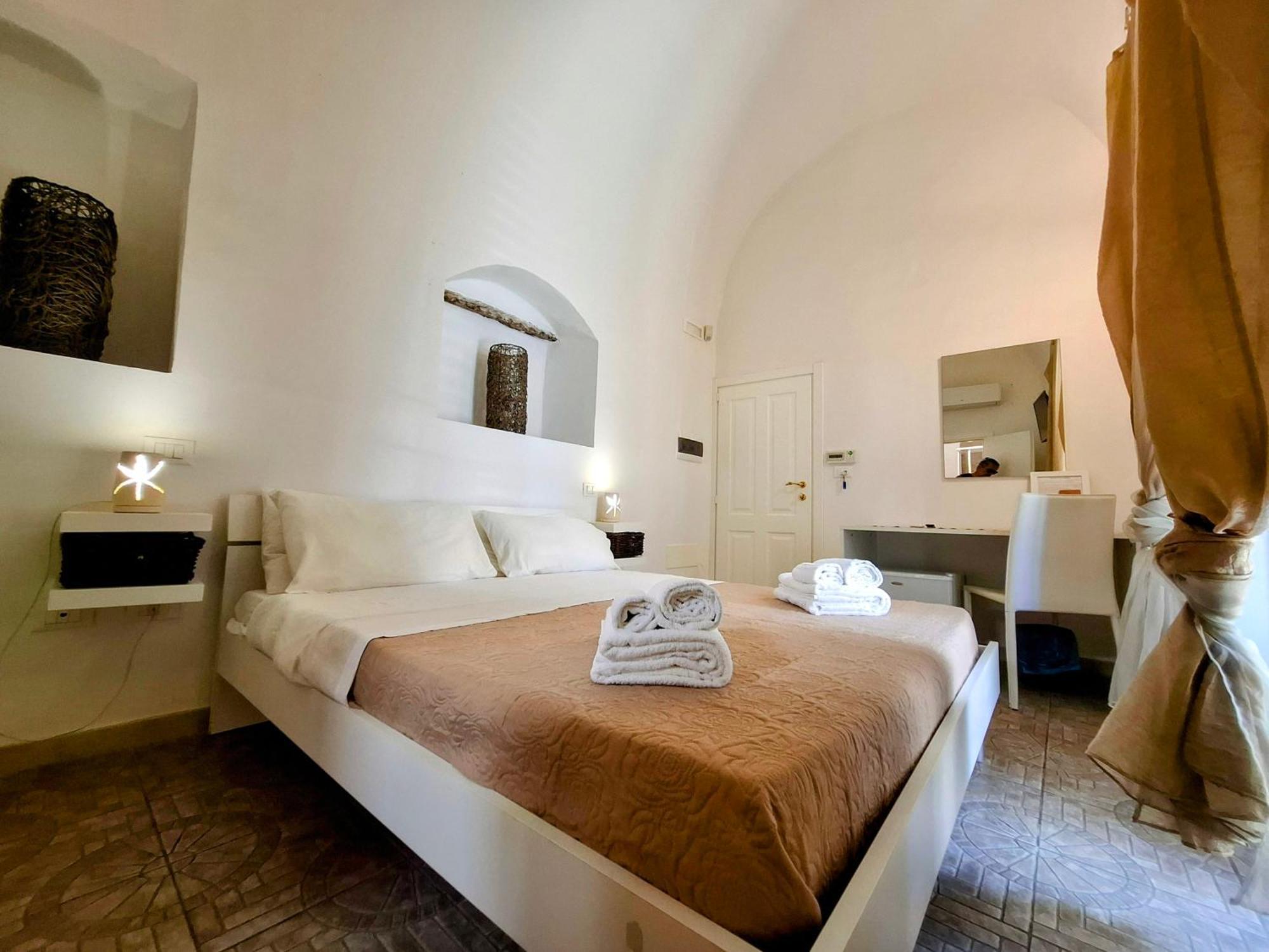 Palazzo Vaglio Bed & Breakfast Алисте Екстериор снимка