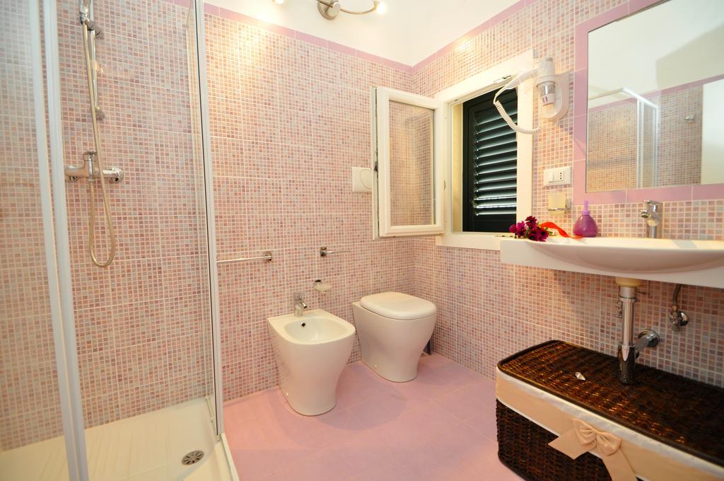 Palazzo Vaglio Bed & Breakfast Алисте Стая снимка